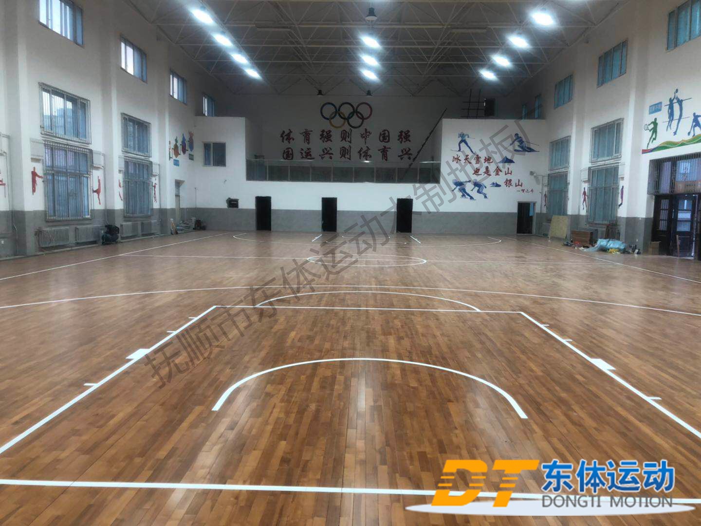 篮球馆案例